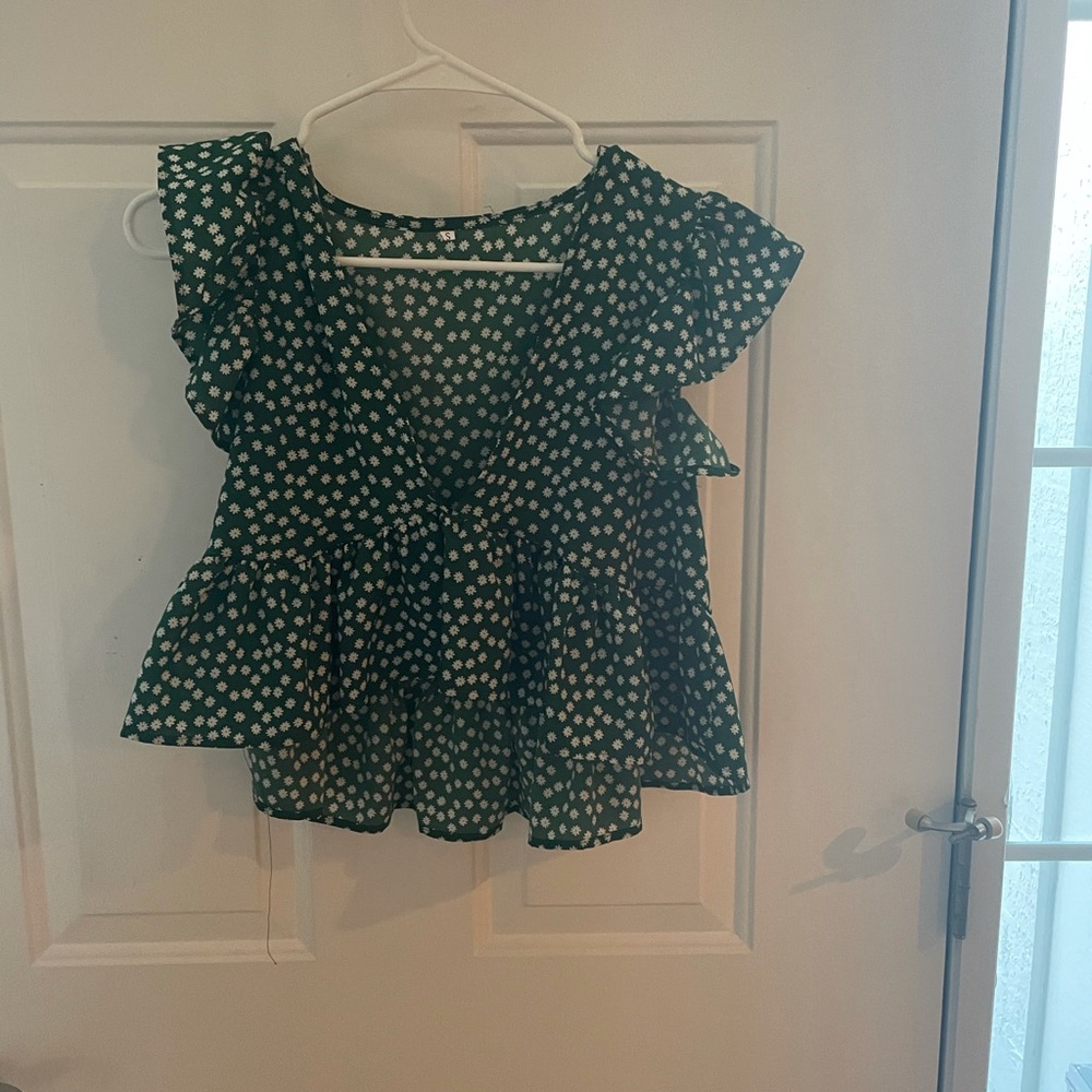 cute flowy short sleeve